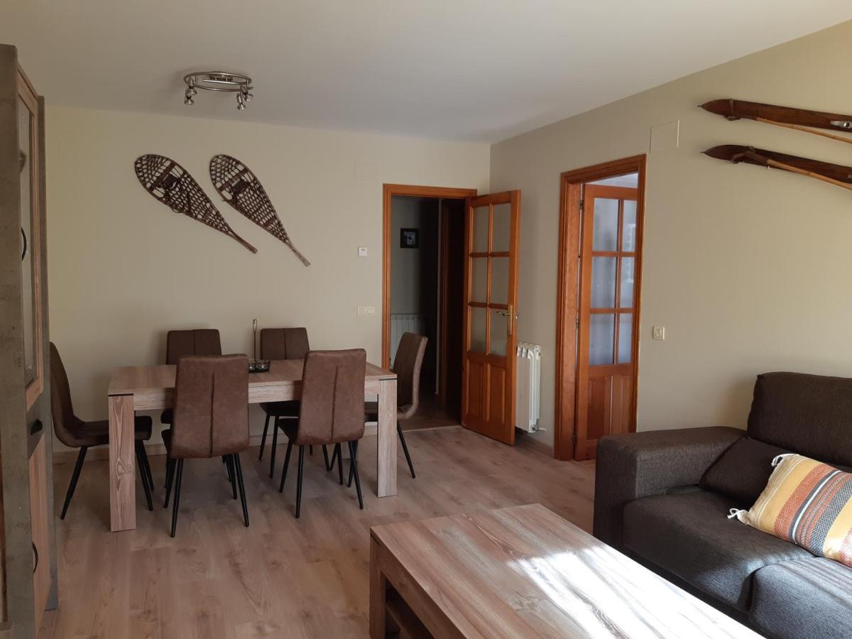 Apartamento Familiar Con Vistas Y Garage La Portiecha Apartment Sallent de Gállego Exterior foto